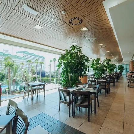 호텔 Ar Diamante & 4 Sup