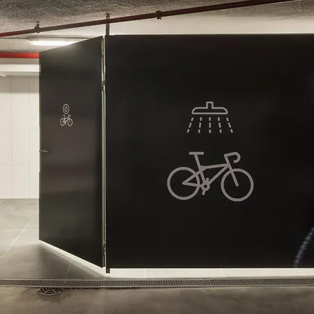 Ar Diamante & 4 Sup 4* カルプ