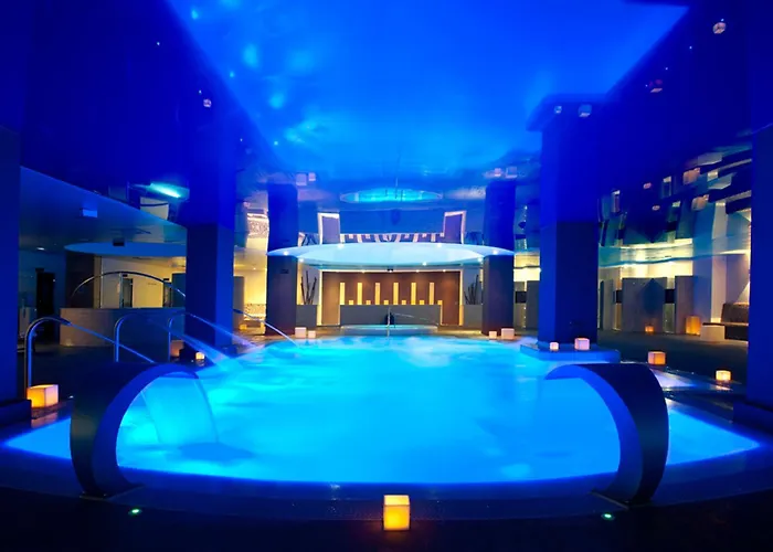 Ar Diamante & 4 Sup 4*