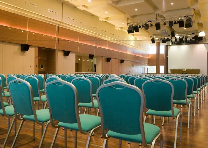 Ar Diamante & 4 Sup Готель