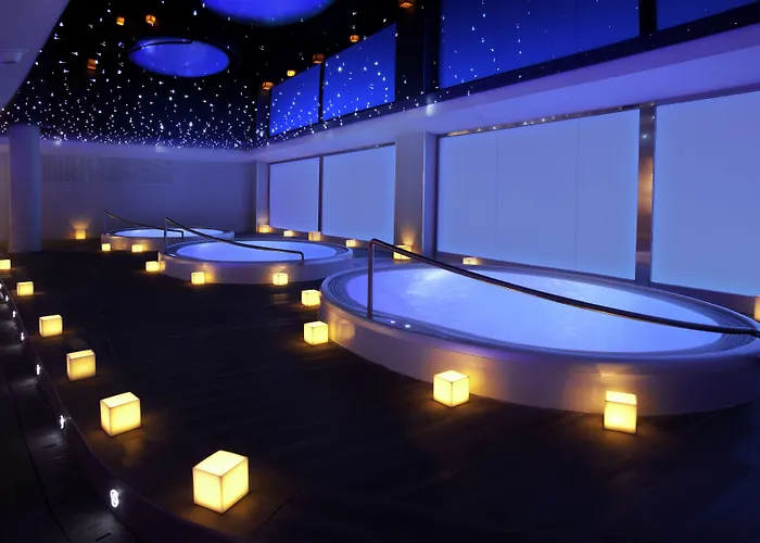 Ar Diamante & 4 Sup Готель 4*